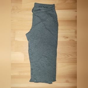 Cabela's womans small capris heathered grey 100% cotton soft comfy
